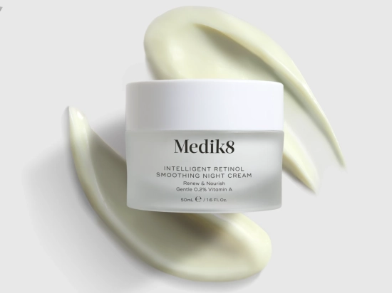 Крем з ретинолом INTELLIGENT RETINOL® SMOOTHING NIGHT CREAM Medik8