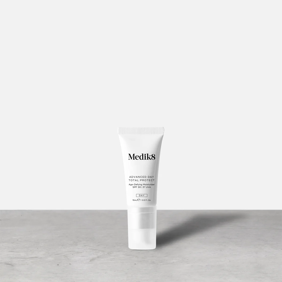 Medik8 DAILY RADIANCE VITAMIN C™ (TRAVEL SIZE) зволожувальний