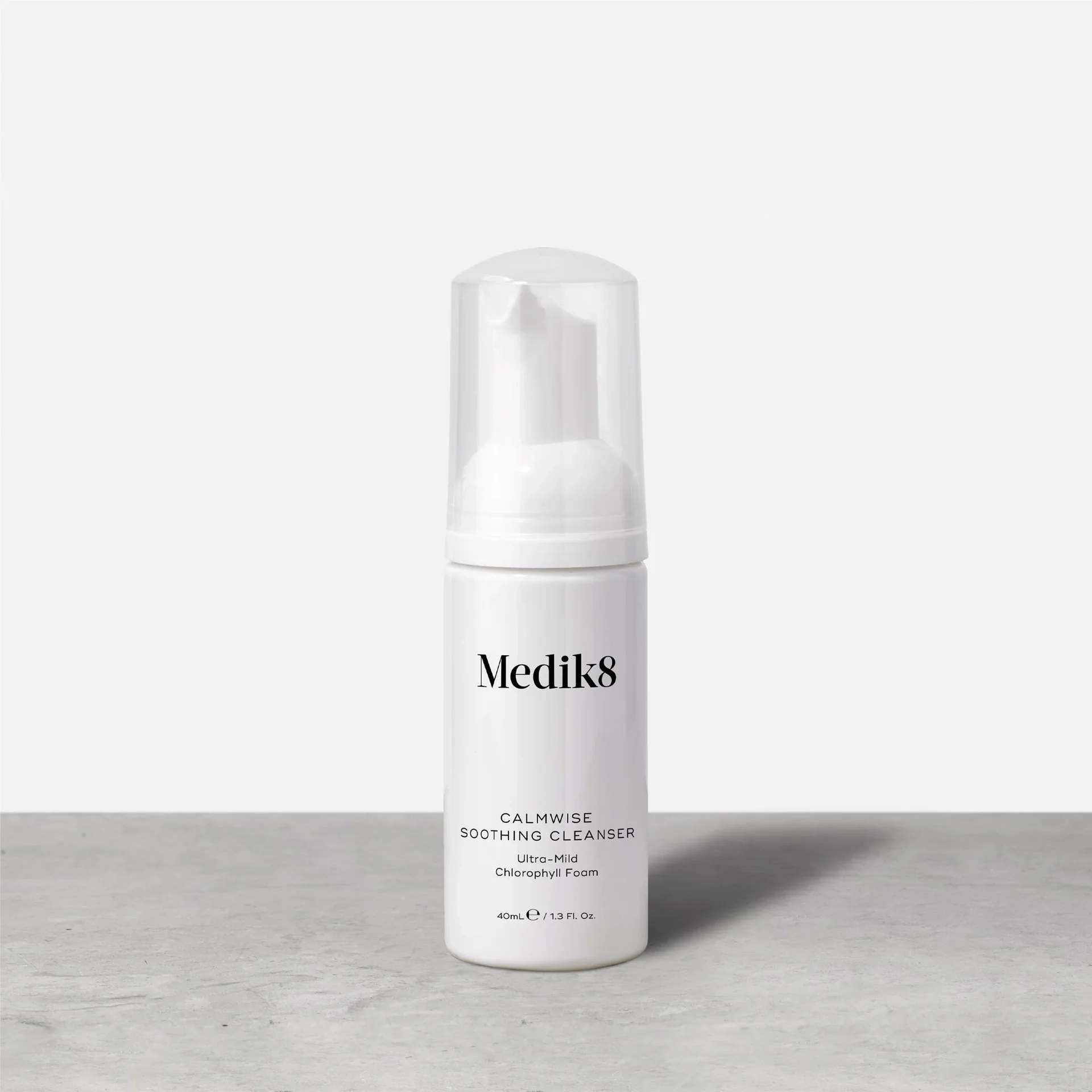 CALMWISE™ SOOTHING CLEANSER (TRAVEL SIZE) - Medik8