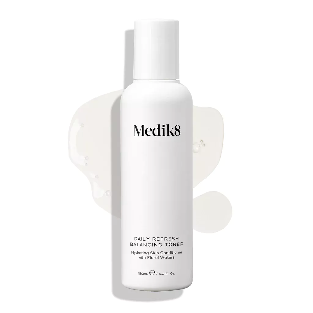 DAILY REFRESH BALANCING TONER™ - Medik8